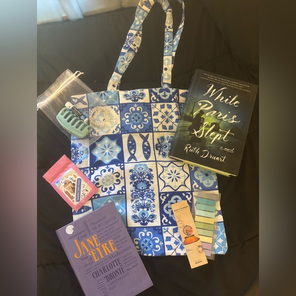 The Bookish Tote